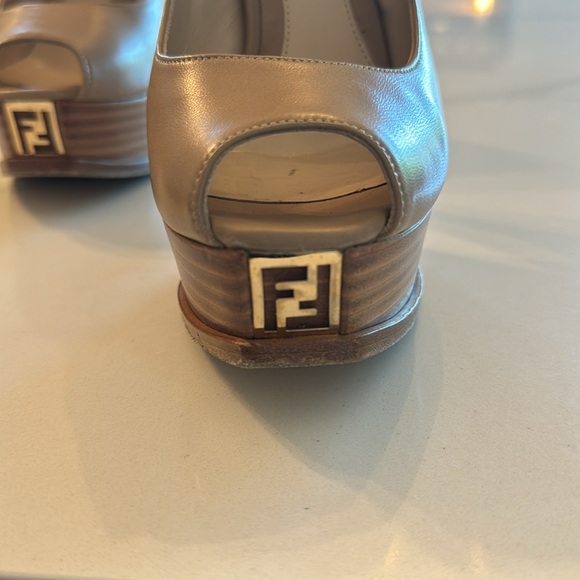 Fendi Women’s platform heels-36.5 - Picture 11 of 11